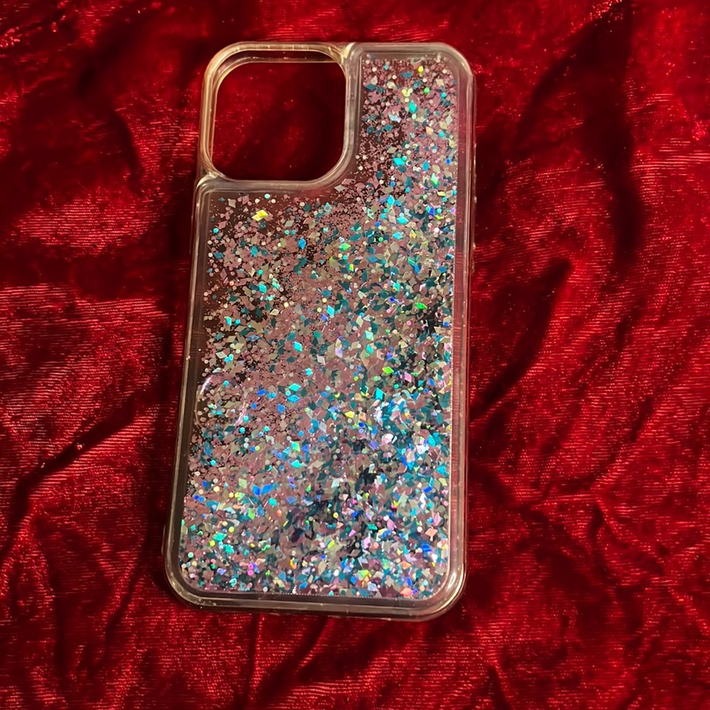 Falling Glitter IPhone 13 Pro Max case (used) auto 15% discount for 3 items